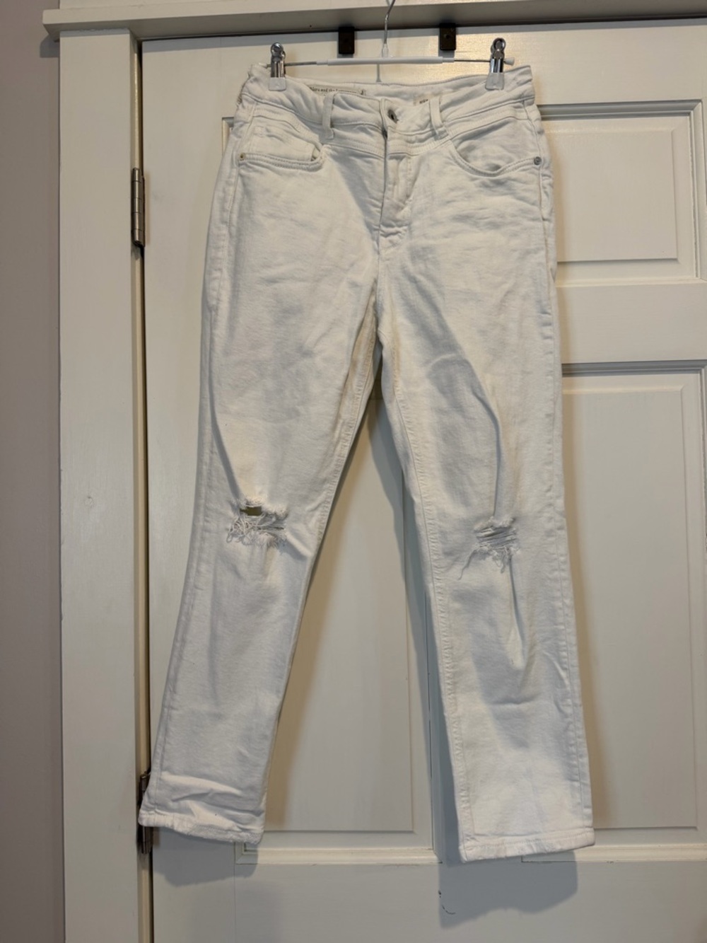 Anthropologie White High Rise Slim Distressed Jeans - Picture 1 of 6